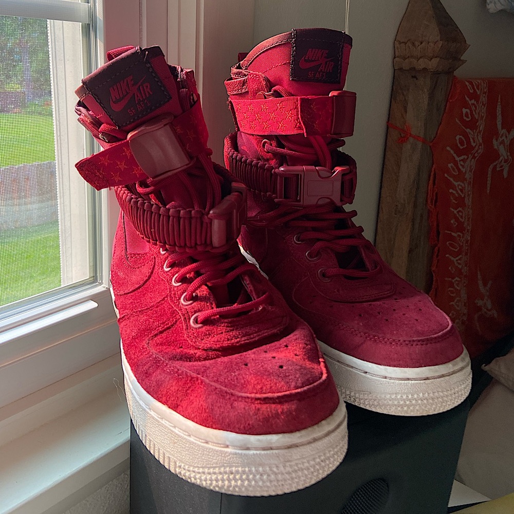 Nike SF AF1 high top women’s